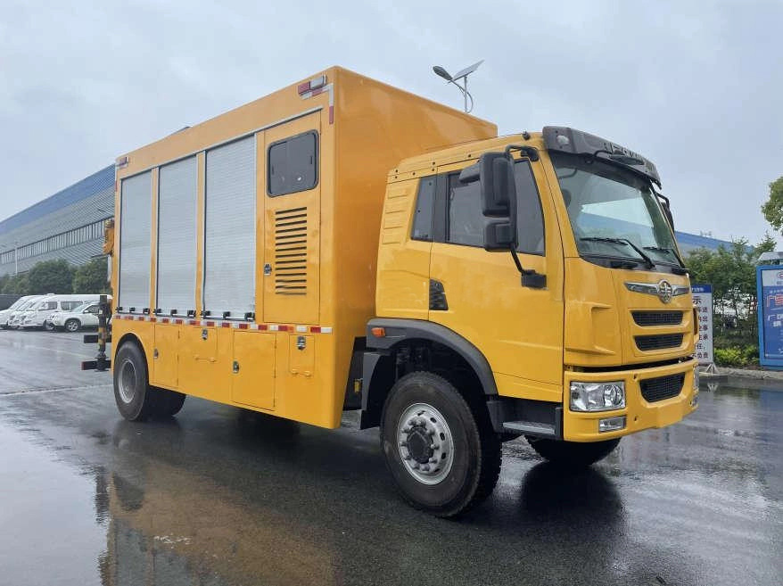 FAW 4X2 Maintenance Lorry Mobile Workshop Service Truck with 5tons Crane