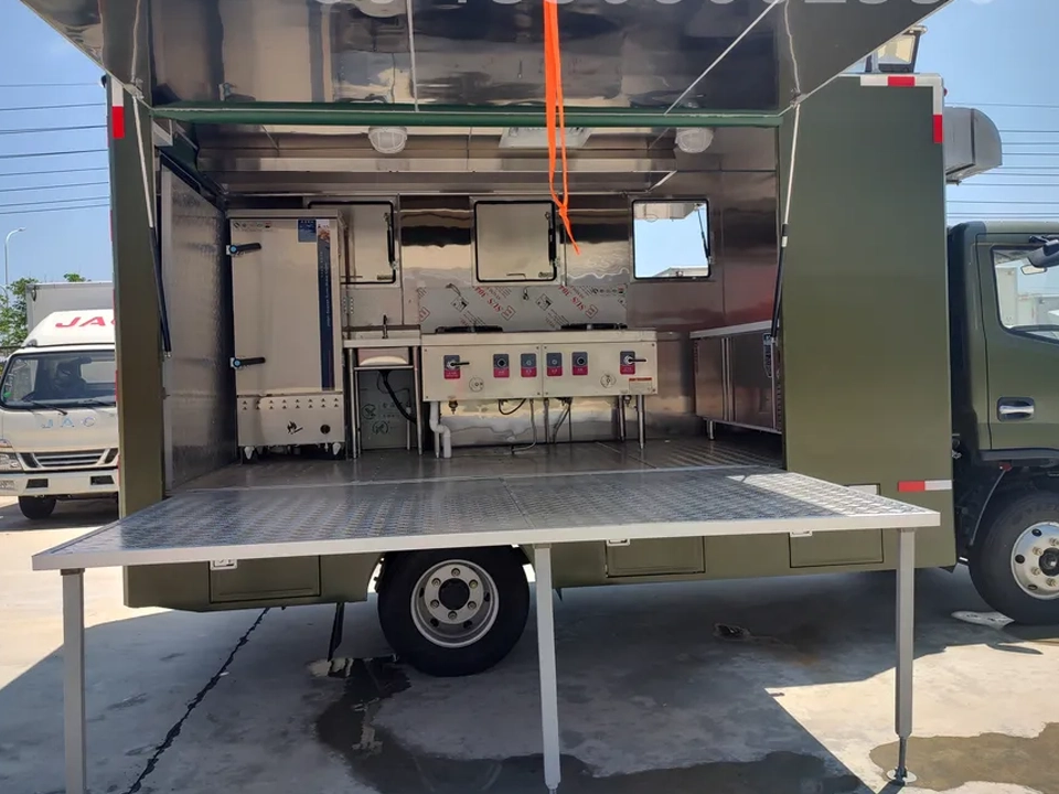 Mobile Fast Food Truck