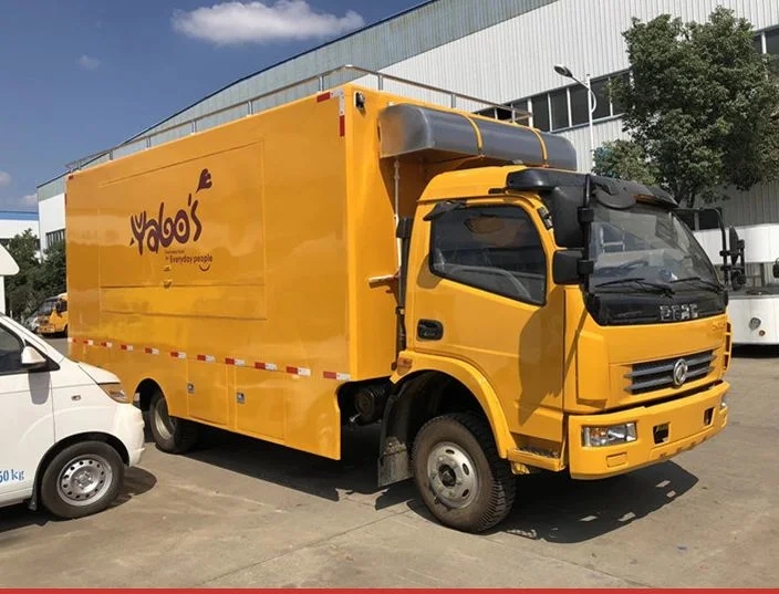 Dongfeng 4X2 Mobile Kitchen Fast Food Cooking Truck
