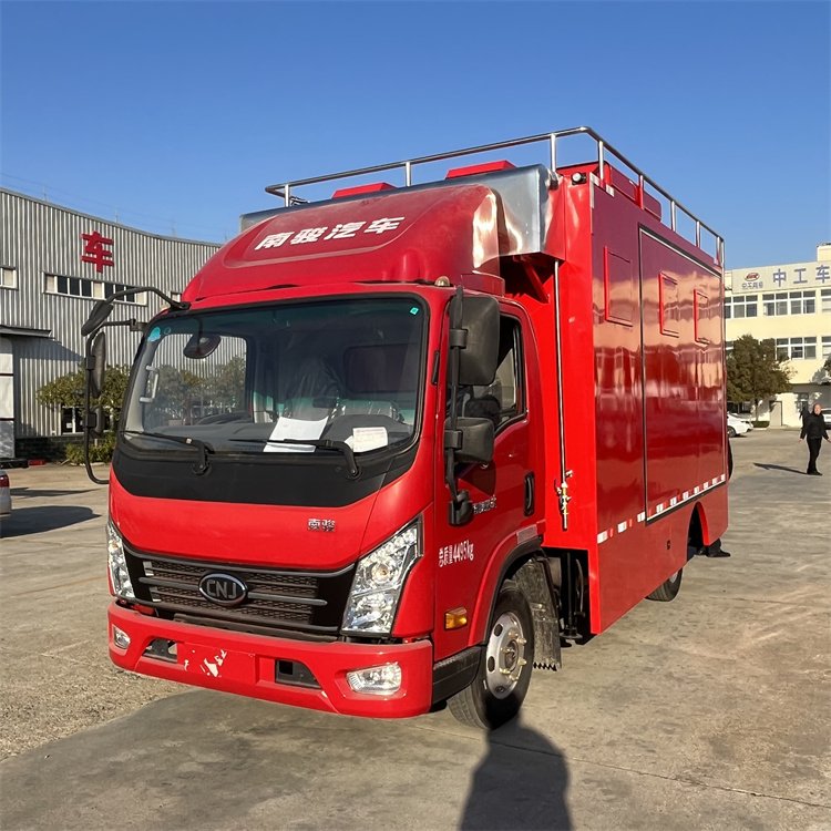 4X2 Fast Food Truck Mobile Kitchen Fast Food Cooking Truck