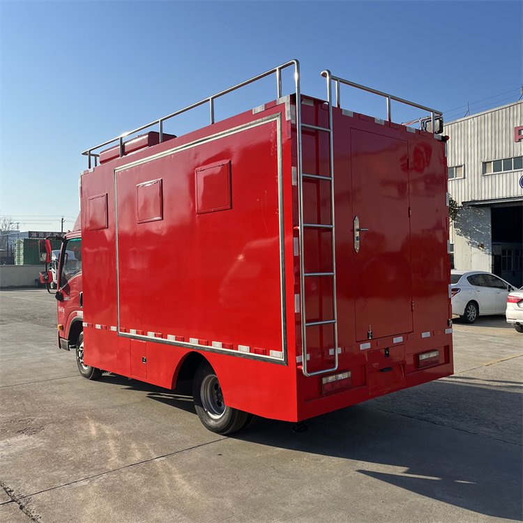 4X2 Fast Food Truck Mobile Kitchen Fast Food Cooking Truck