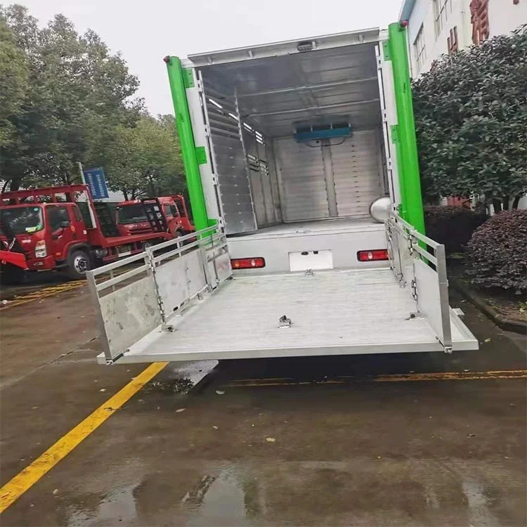 8X4 12 Wheels Box Body Livestock Transport Refrigerated Truck with Ventilation Equipment for Pig Swine Goats Sheep Animal Delive
