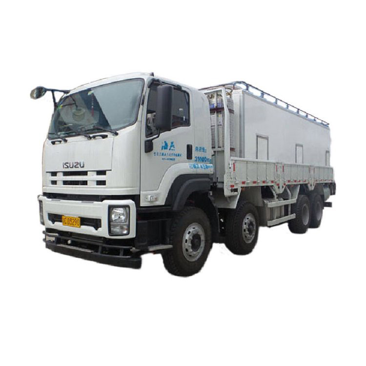 Isuzu 8X4 30 Tons 38000L Live Fish Transport Truck