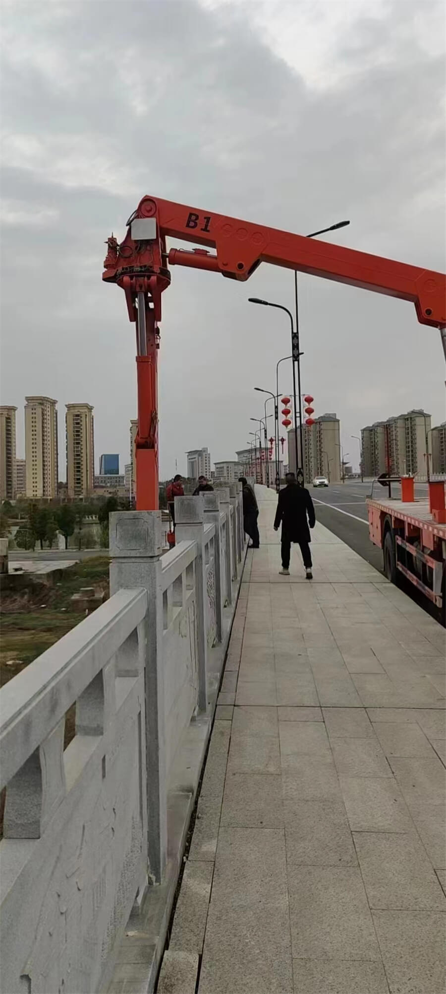 ISUZU 18m Bucket Type Bridge Inspection Unit
