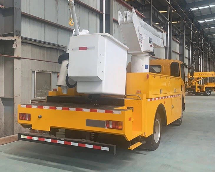 18m Insulated Bucket Lift Truck
