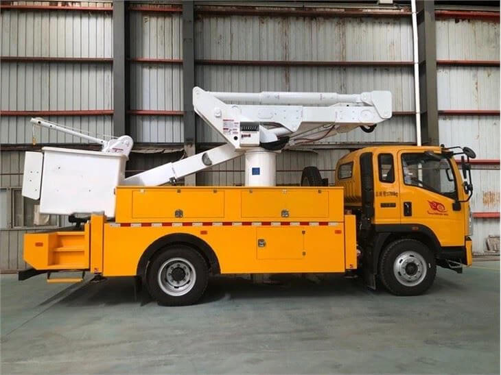 ISUZU 18m Insulated Telescopic Bucket Sky Lift Truck