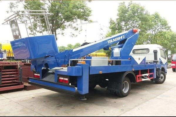 18M Telescopic Bucket Truck