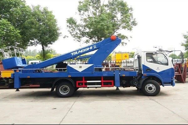18M Telescopic Bucket Truck