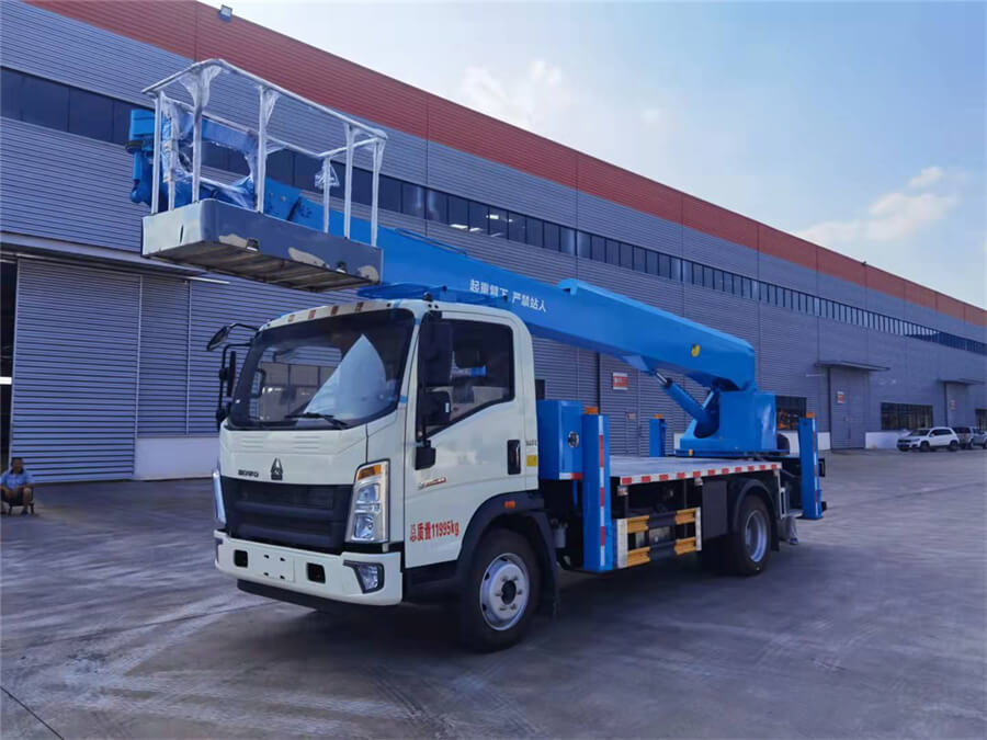 HOWO 20m Telescopic Boom Truck