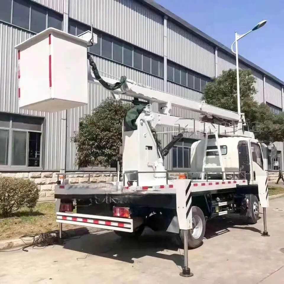 Howo 14 meters aerial platform truck