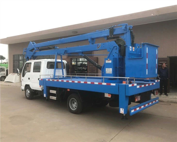 Isuzu Double Row Folded Arm Aerial Platform Truck