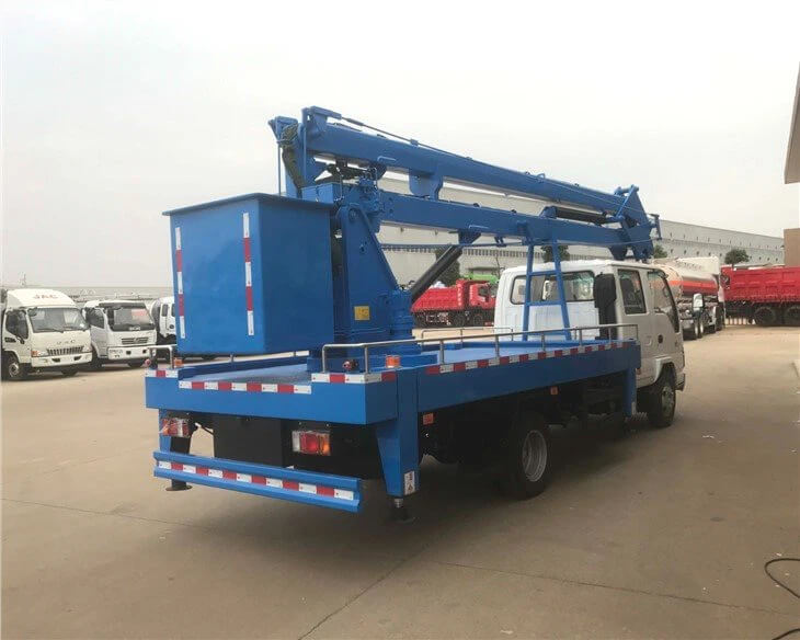 Isuzu Double Row Folded Arm Aerial Platform Truck