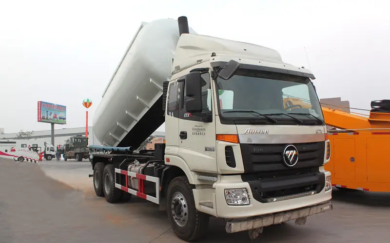Foton 6X4 20 Ton Bulk Powder Tank Dry Bulk Cement Powder Truck