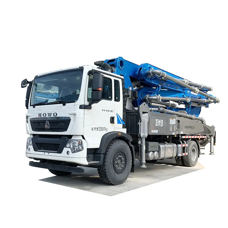 Sinotruk HOWO 4X2 37m Concrete Pump Truck