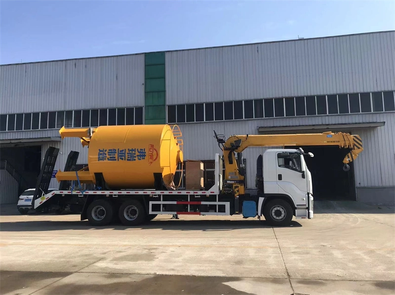 Isuzu 6X4 10 Wheels Flat Bed Truck with Rear Climb Ladder with 360 Rotary Telescopic Boom Crane for Heavy Equipment Machinery T