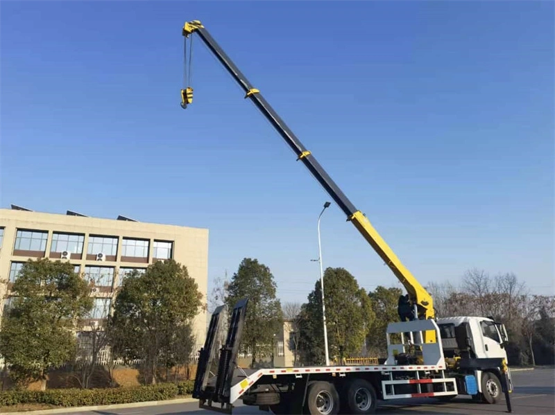 Isuzu 6X4 10 Wheels Flat Bed Truck with Rear Climb Ladder with 360 Rotary Telescopic Boom Crane for Heavy Equipment Machinery T