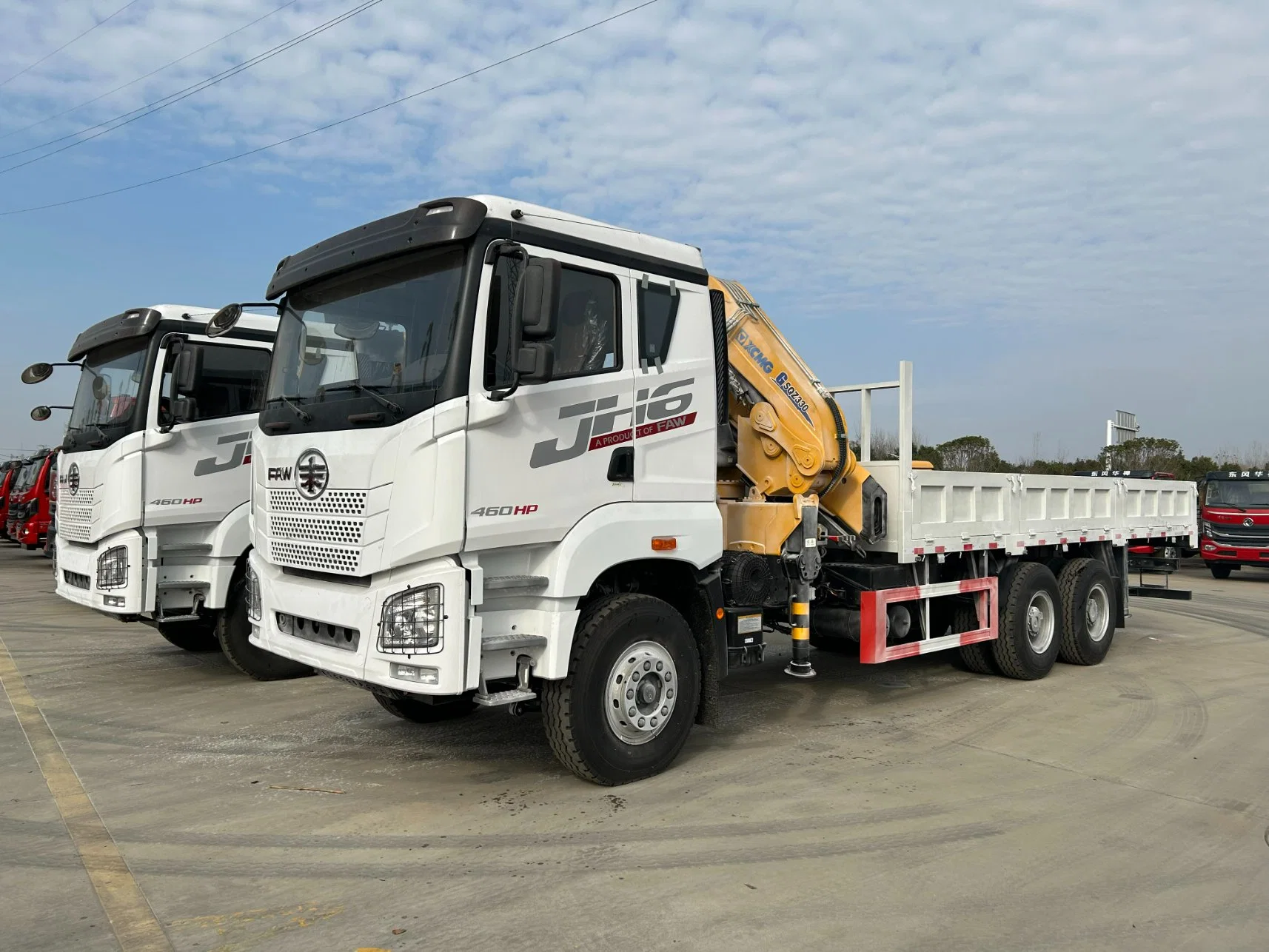 FAW Right Hand 6X4 10Wheels Cargo Truck with 14ton Knuckle Crane
