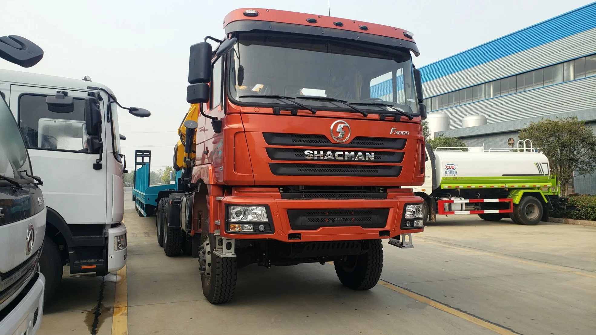 Shacman Tractor Head 6X4 10Wheels Tractor Truck with 16tons Knuckle Crane