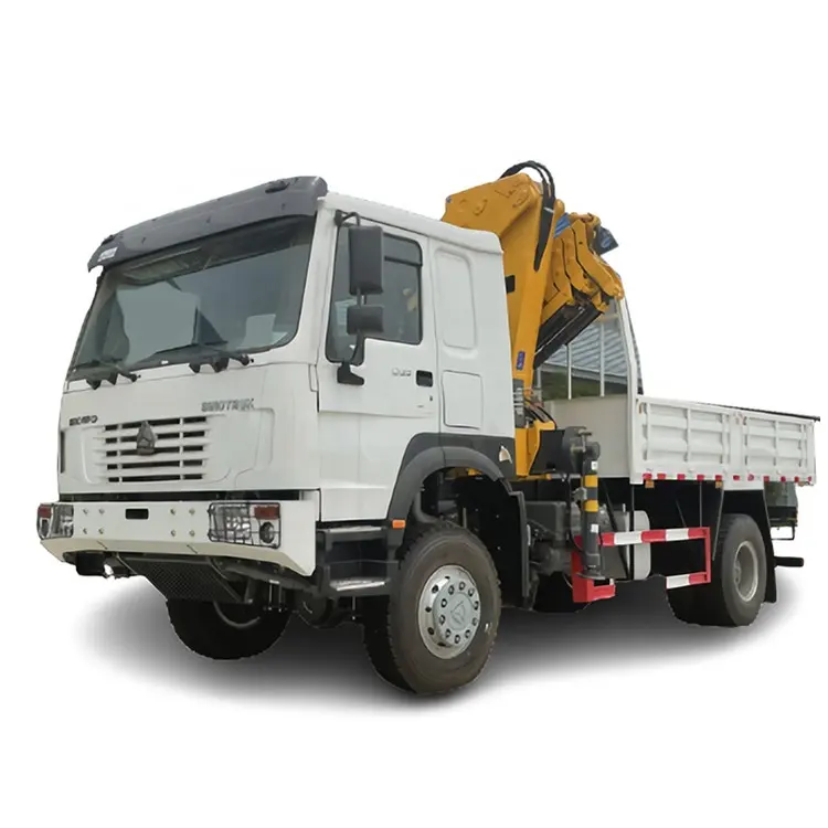 Sinotruk HOWO off Road Cargo Truck 4X4 with 10ton Knuckle Crane