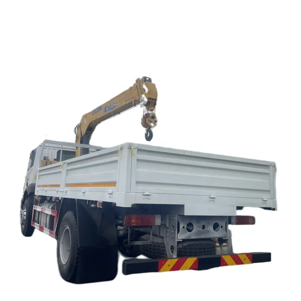 FAW Right Hand 4X2 6 Wheels Cargo Truck with Xugong 6ton Straight Boom Crane