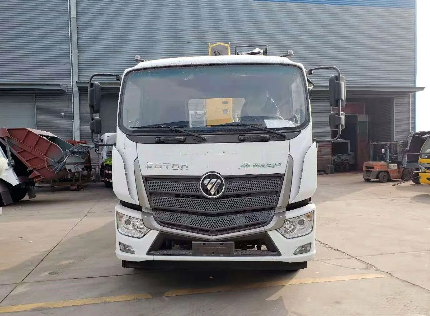 Foton 4X2 15 Meters 6Tons Crane Dump Cargo Truck