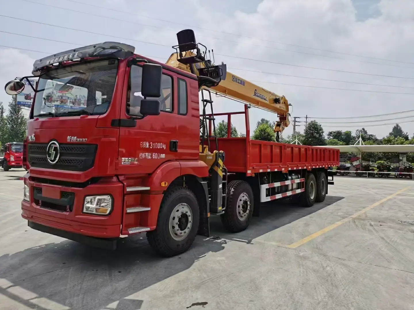 Shacman Right Hand 8X4 12Wheels Cargo Truck with 16ton Straight Boom Crane