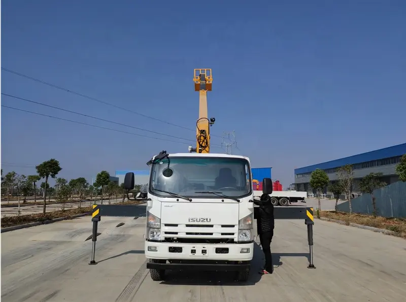 Isuzu 3tons Mobile Crane Truck