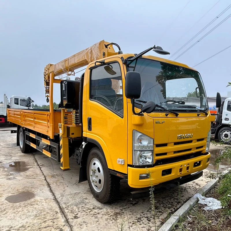 Isuzu Brand 4X2 4tons Crane Mounted on Cargo Truck Straight Arm Crane Truck
