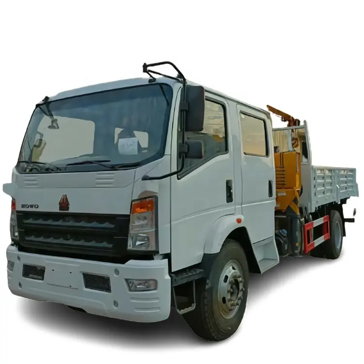 Sinotruck HOWO 4X2 Double Row Cabin Cargo Truck with 8ton Straight Boom Crane