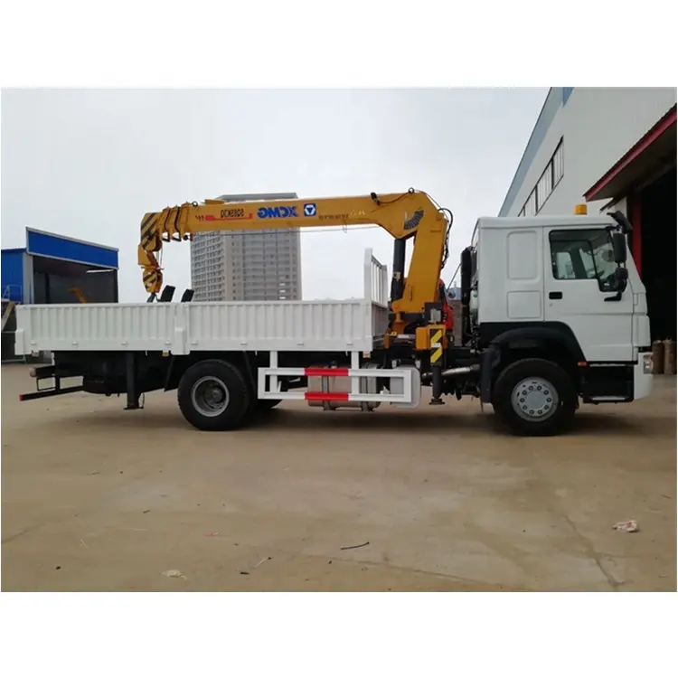 Sinotruck HOWO 4X2 6Wheels 10tons Crane Mounted on Cargo Truck Straight Arm Crane Truck