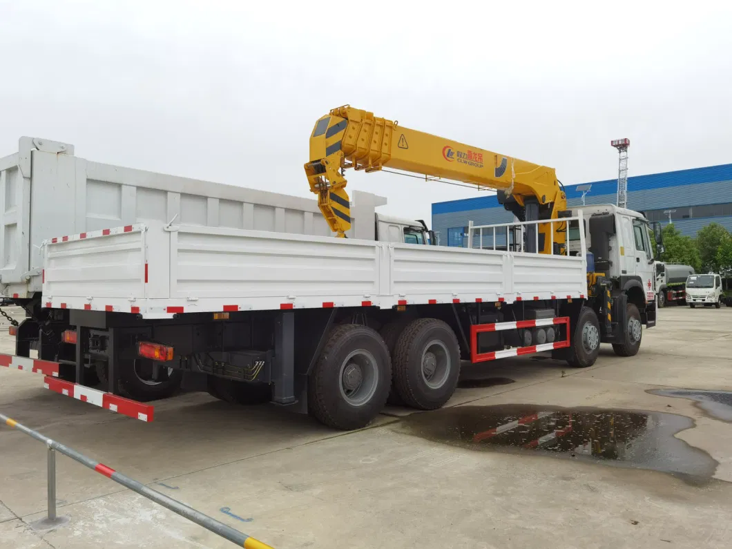 Sinotruck HOWO 8X4 12Wheels Cargo Truck with 16ton Straight Boom Crane
