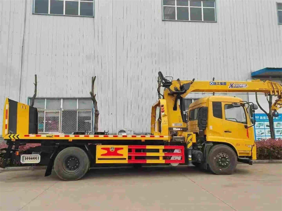 4x2 Dongfeng 10tons Rollback Flatbed Tow Truck With SANY Crane