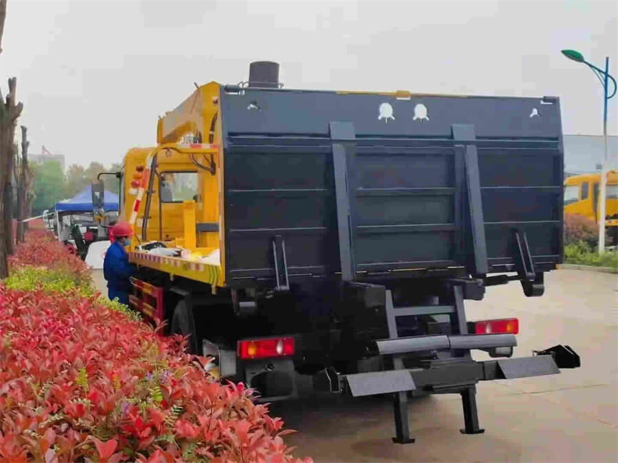 4x2 Dongfeng 10tons Rollback Flatbed Tow Truck With SANY Crane