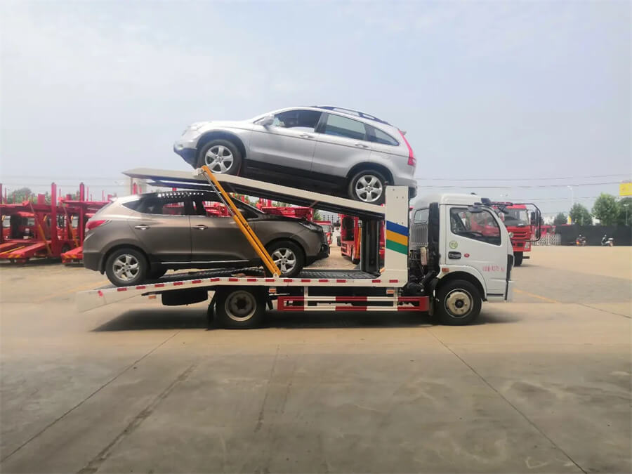 Dongfeng 4X2 Wheel Lift Flat Bed Car Hauler One Towing Three Car Carrier Road Recovery Rollback Tow Truck Flatbed Wrecker
