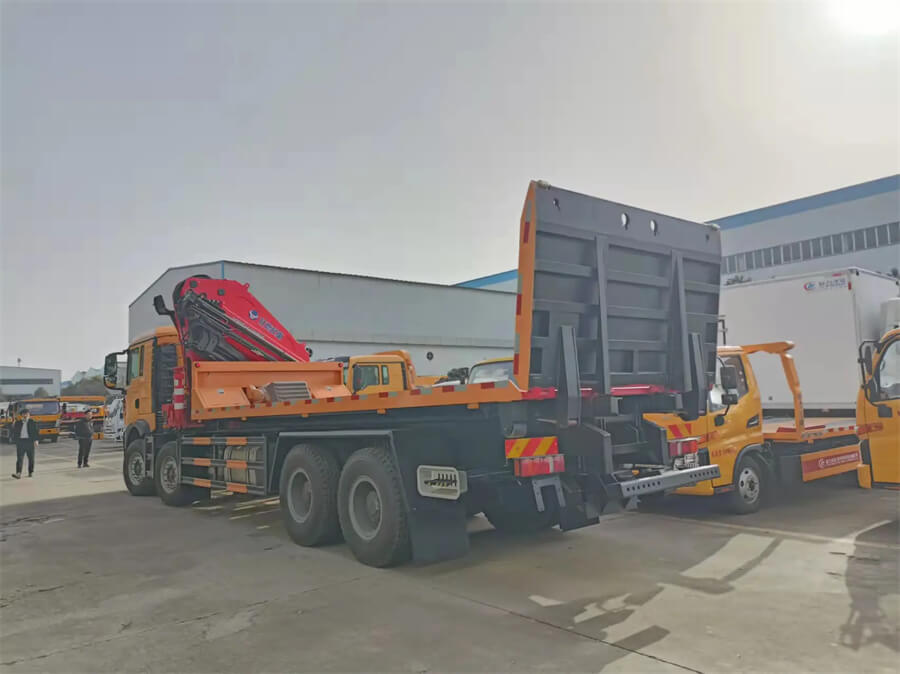 8x4 Sinotruk HOWO 16 Tons Flatbed Rollback Tow Truck