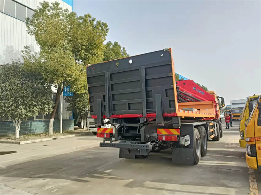 8x4 Sinotruk HOWO 16 Tons Flatbed Rollback Tow Truck