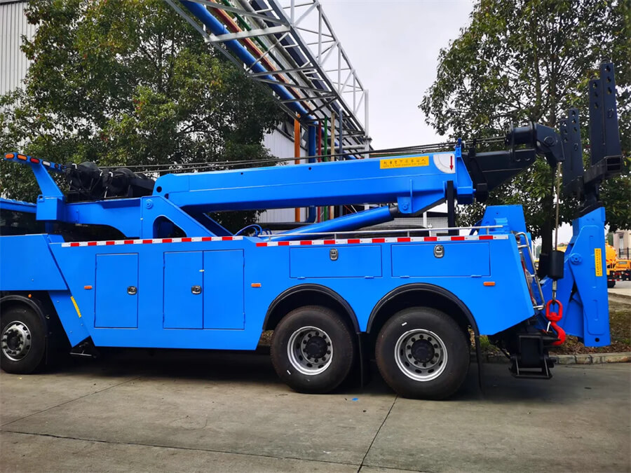 Foton 8X4 30t 30ton 50t 50tons Towing Wrecker Truck with Telescopic Boom