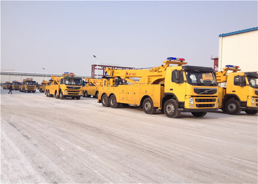 VOLVO 8x4 360 Degree Rotary Boom 50T 60T Wrecker Tow Truck