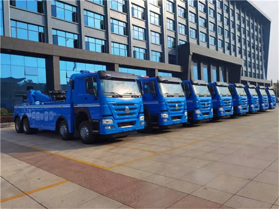 Sinotruk HOWO 8X4 20t 20ton 25t 25ton Integrated Towing Wrecker
