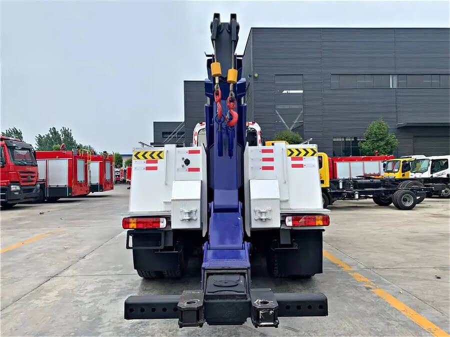 Sinotruk HOWO 6X4 30t 30ton 50t 50tons Towing Wrecker Truck with Telescopic Boom