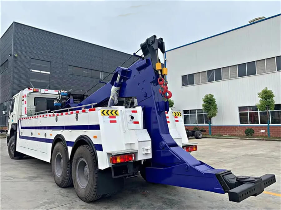 Sinotruk HOWO 6X4 30t 30ton 50t 50tons Towing Wrecker Truck with Telescopic Boom