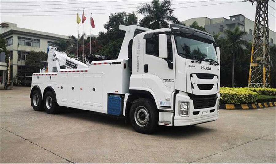 Japanese Isuzu Giga 6X4 10 Wheel Road Wrecker Truck