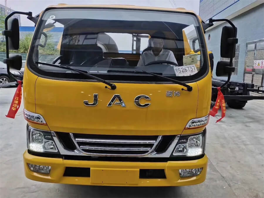 JAC 4X2 4tons 5 Tons Low Angle Full Ground Landing Car Carrier Road Recovery Flatbed Tow Truck