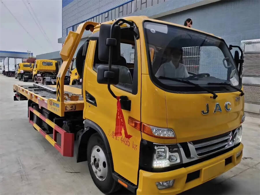 JAC 4X2 4tons 5 Tons Low Angle Full Ground Landing Car Carrier Road Recovery Flatbed Tow Truck