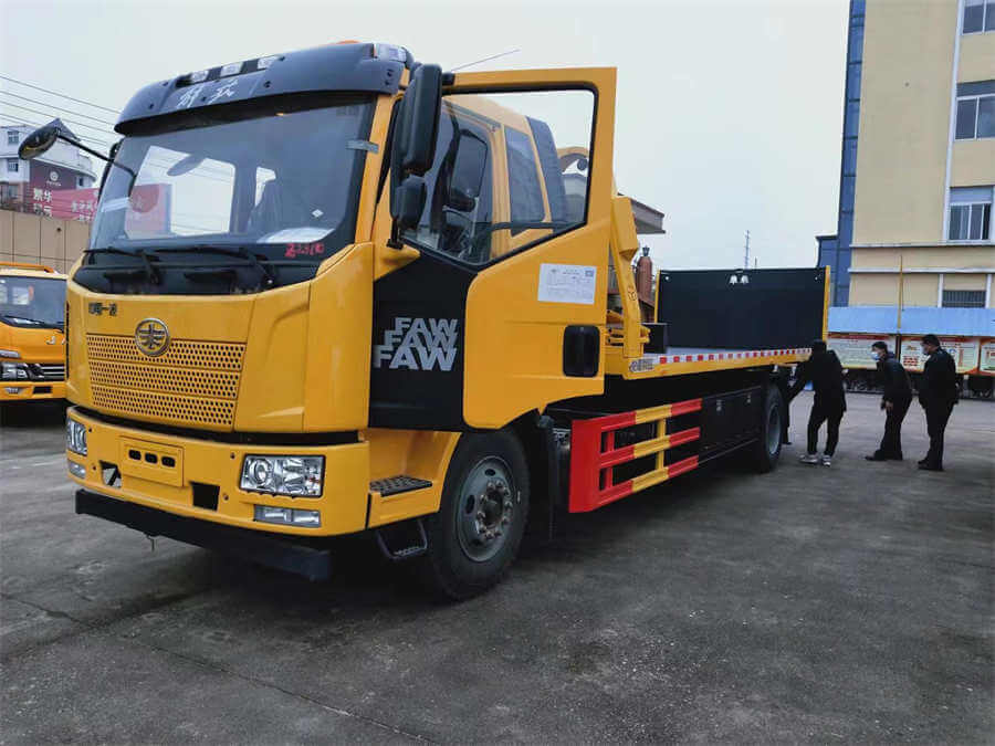FAW 4X2 Road Rescue Emergency Recovery Wrecker Towing Truck