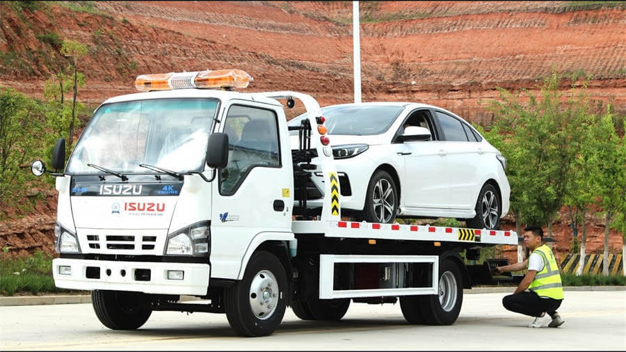 Mini 3ton Flatbed Isuzu Tow Truck