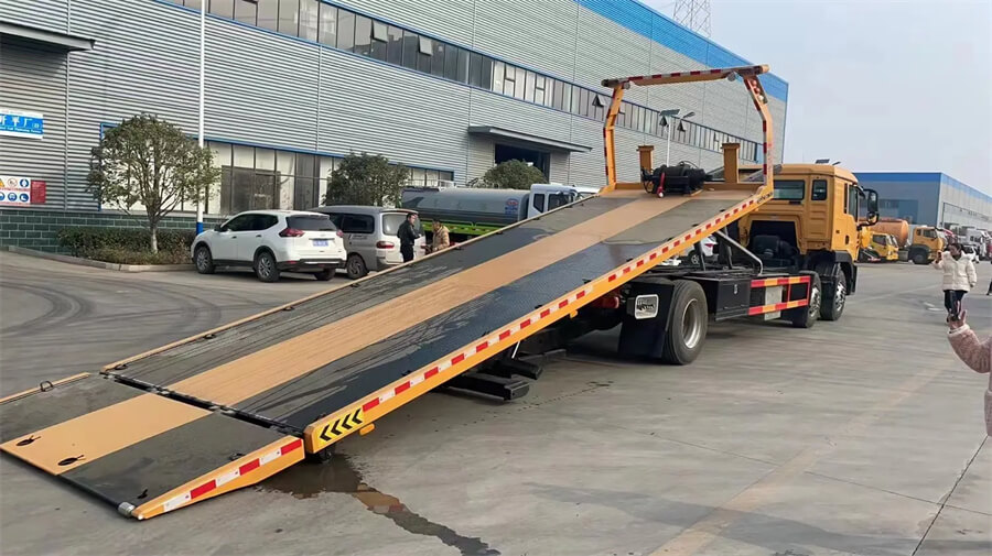 Vehicle Van Salvage Car Resueing 7meter Platform Wrecker 6X2 HOWO 12ton 15tonne Flatbed Towing Truck