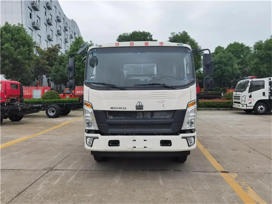 Sinotruk HOWO 4X2 3ton 4ton Platform Wrecker Truck Towing Truck for Road Rescue