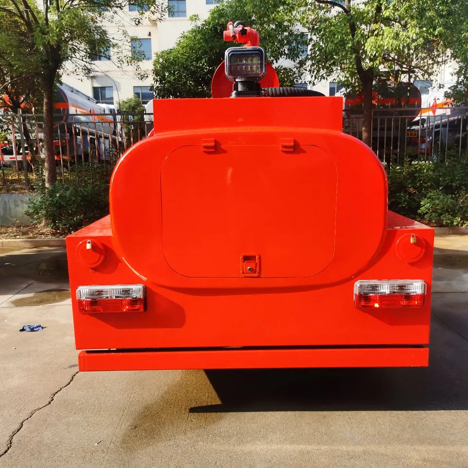 ISUZU Small Water Bowser Fire Truck