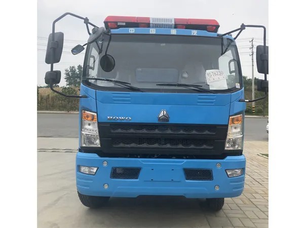 HOWO Water Foam Tank Fire Truck